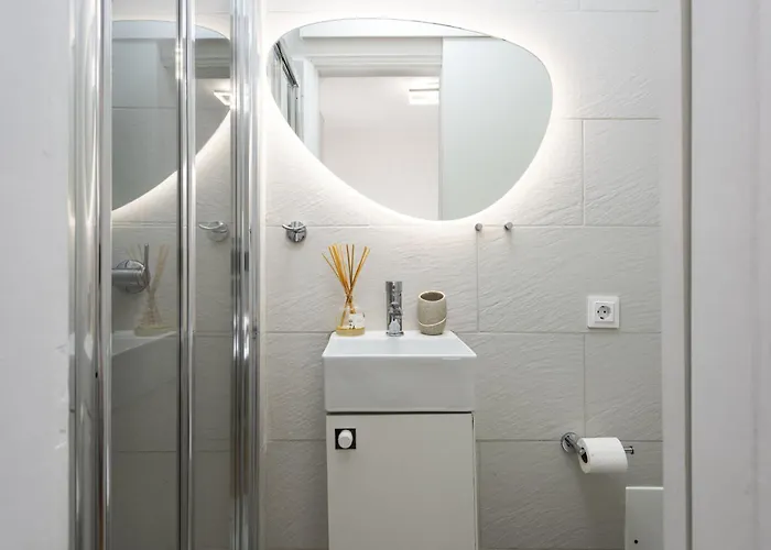 Retreat - Sunset View By Hd