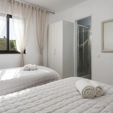 Retreat - Sunset View By Hd *