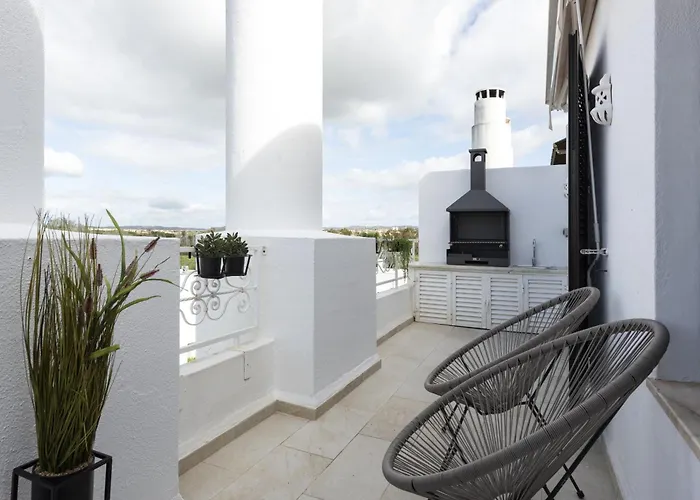 Retreat - Sunset View By Hd Apartmán